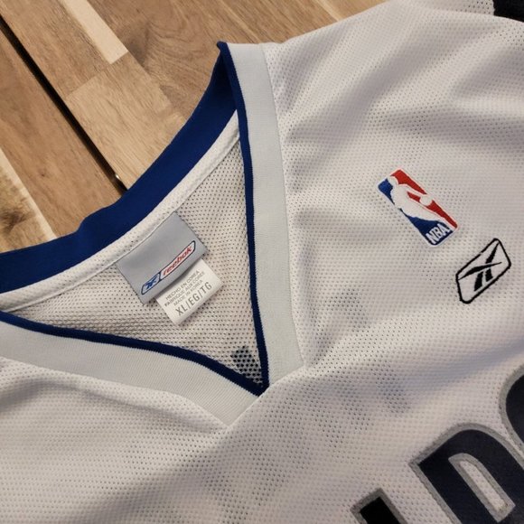 Dallas Mavericks - Michael Finley - Reebok  Replica - Home White Jersey (XL) - Picture 3 of 4
